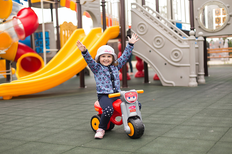 Plastic Slides for Children's Playgrounds