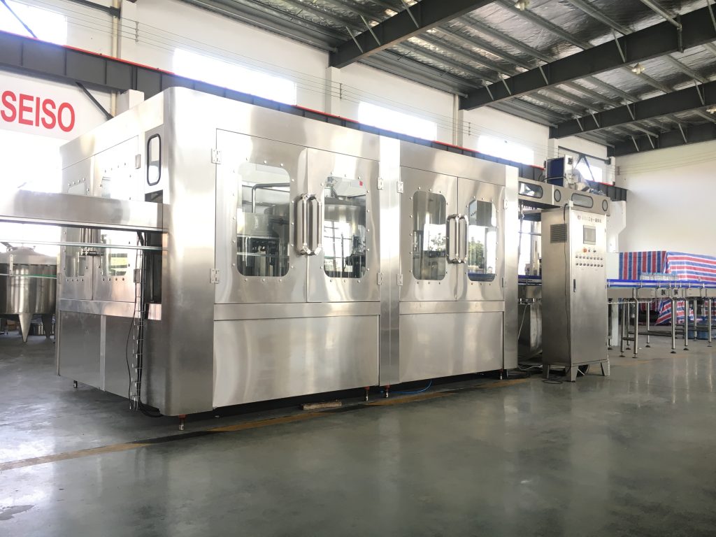 water bottles filling machine