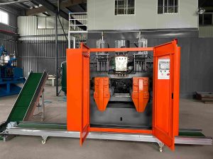 Extrusion Blow Molding Machine